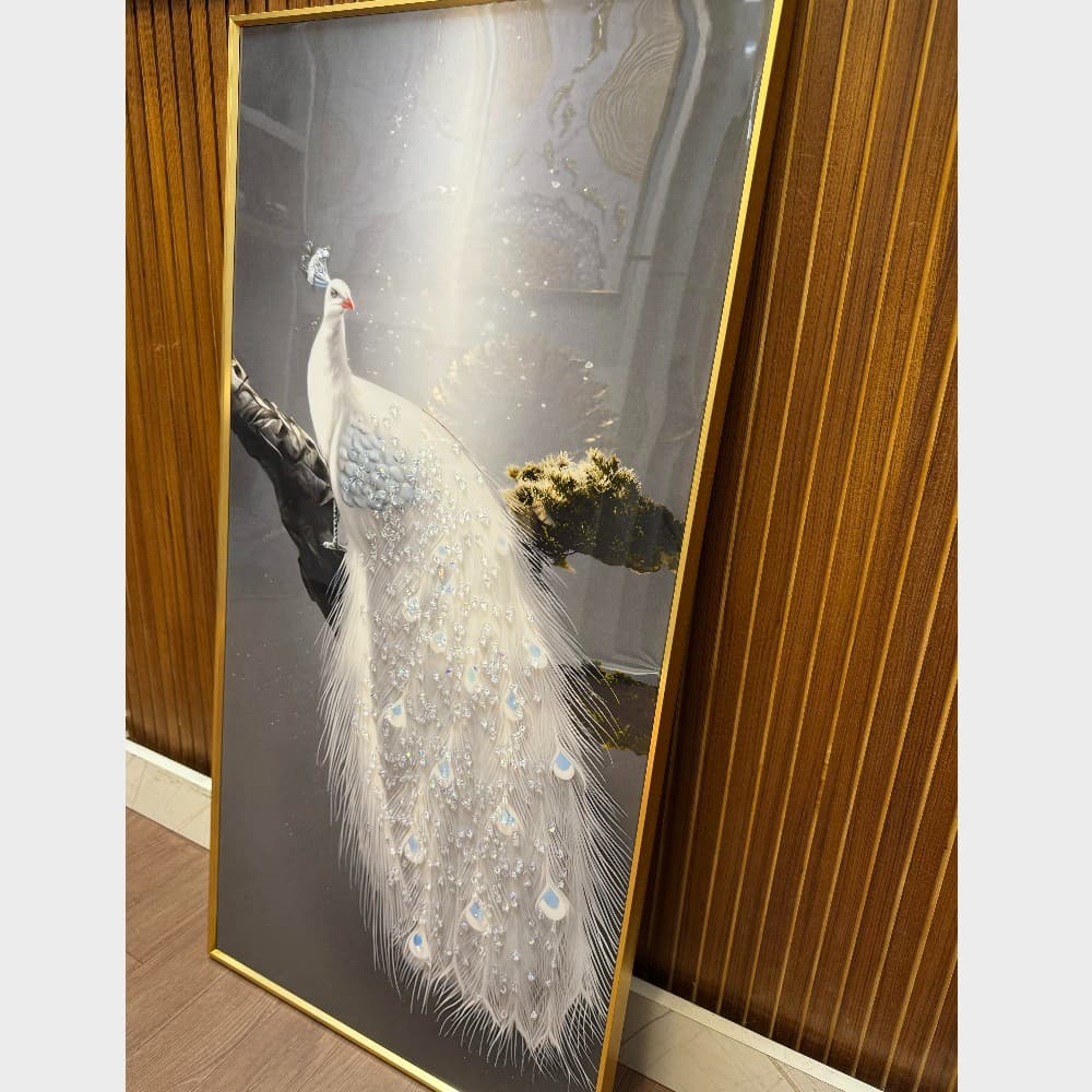 Glamorous White Peacock Crystal Glass Painting